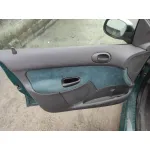 PEUGEOT 206 BERLINA PEUGEOT 206 BERLINA '2001 1.9 DIESEL VERDE 1998