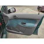 PEUGEOT 206 BERLINA PEUGEOT 206 BERLINA '2001 1.9 DIESEL VERDE 1998