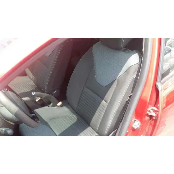 RENAULT CLIO IV '2012 0.9 GRANATE