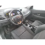 RENAULT MEGANE III BERLINA 5 P RENAULT MEGANE III BERLINA 5 P '2014 1.5 DCI DIESEL FAP 2008