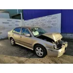 SKODA OCTAVIA BERLINA (1U2) SKODA OCTAVIA BERLINA (1U2) '2004 1.9 TDI DORADO 2000