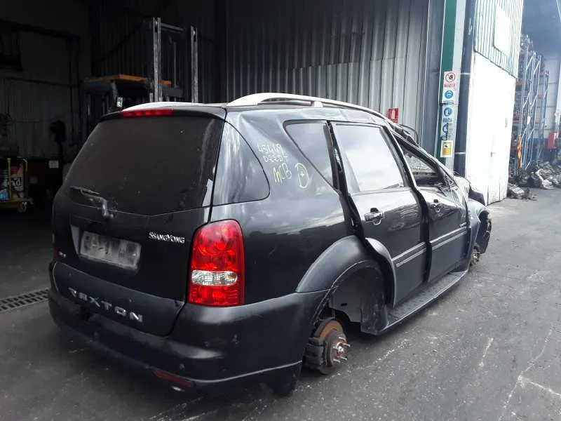 SSANGYONG REXTON '2007 2.7 TURBODIESEL CAT NEGRO