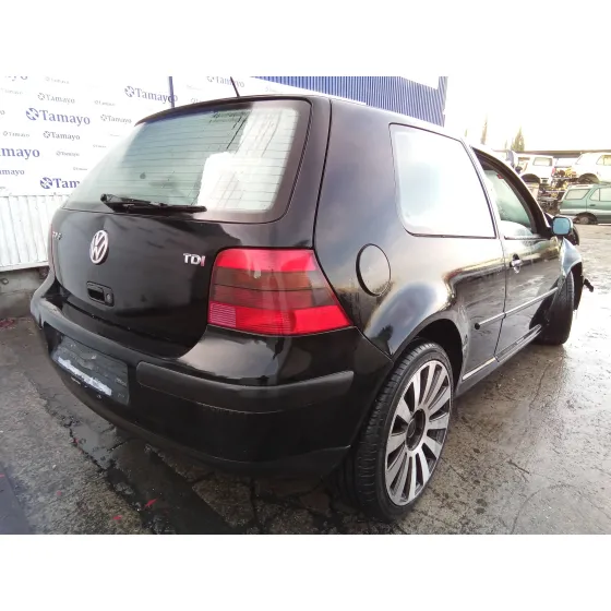 VOLKSWAGEN GOLF IV BERLINA (1J1) '2001 1.9 TDI NEGRO