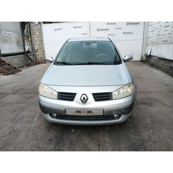 Renault MEGANE II SEDAN (LM0/1_) 2003