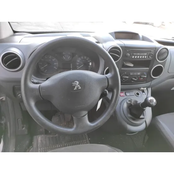 PEUGEOT PARTNER KOMBI '2014 1.6 16V HDI FAP GRIS OSCURO