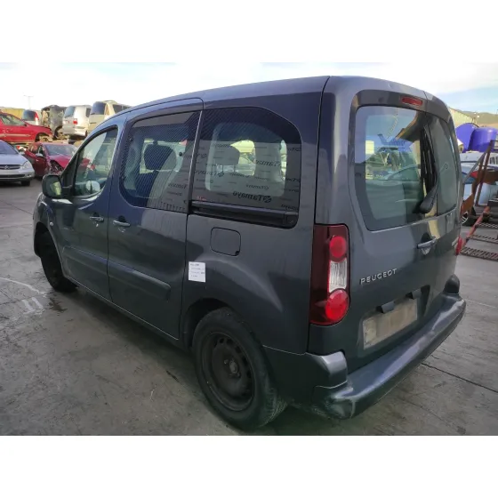 PEUGEOT PARTNER KOMBI '2014 1.6 16V HDI FAP GRIS OSCURO