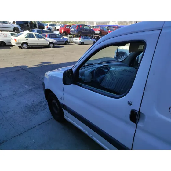 PEUGEOT PARTNER (S2) '2003 1.9 DIESEL BLANCO