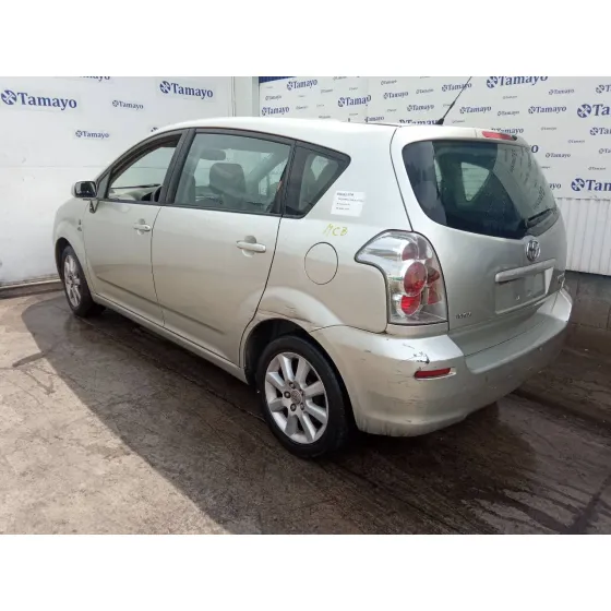 TOYOTA COROLLA VERSO (R1) '2005 2.0 TURBODIESEL CAT PLATA