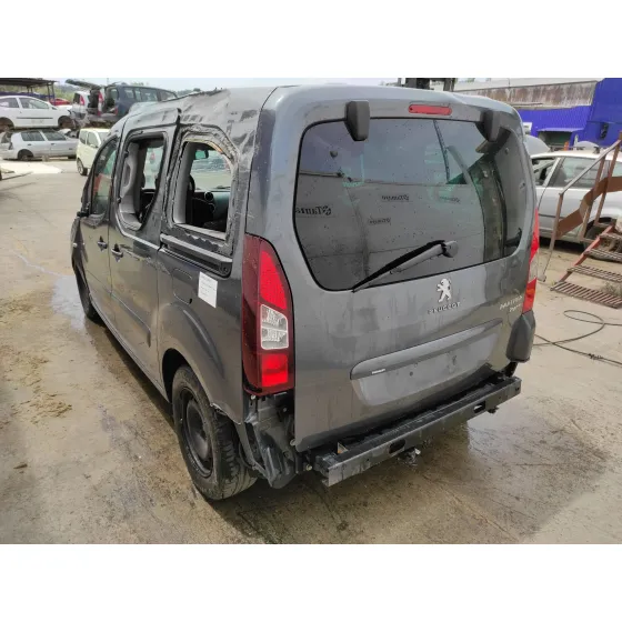 PEUGEOT PARTNER KOMBI '2014 1.6 16V HDI FAP GRIS OSCURO