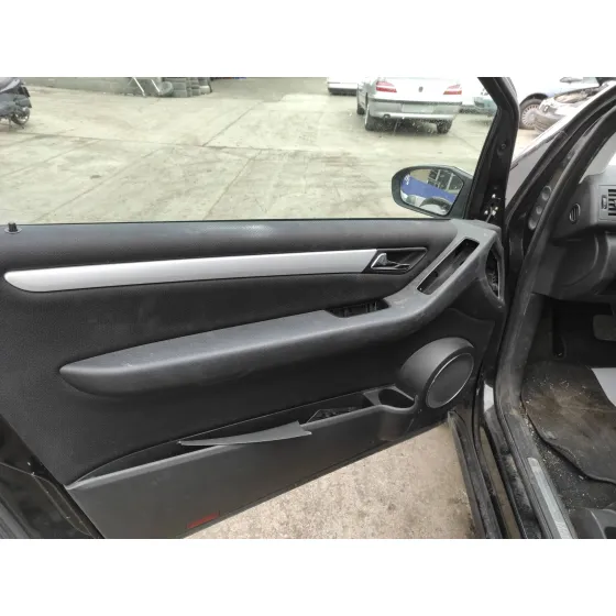 MERCEDES CLASE A (W169) '2007 2.0 CDI CAT NEGRO