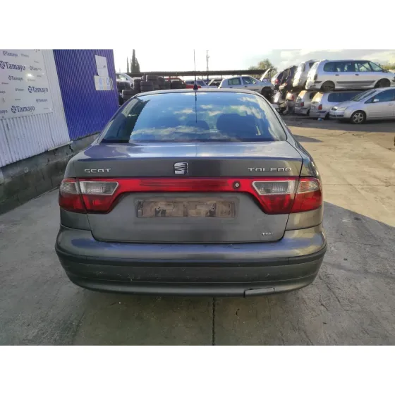 SEAT TOLEDO (1M2) '2002 * VERDE OSCURO