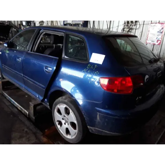 AUDI A3 (8P) '2005 * AZUL