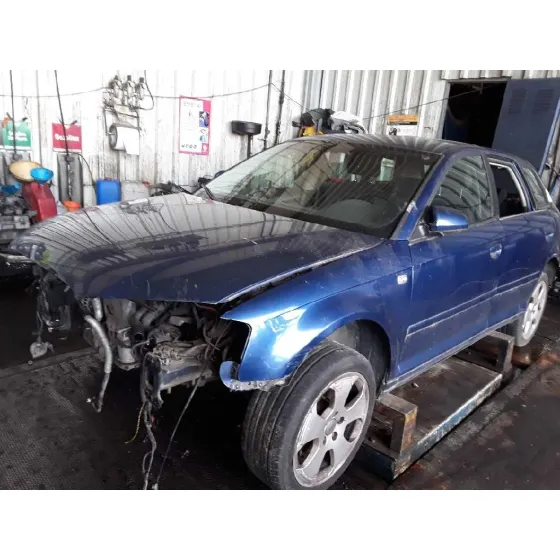 AUDI A3 (8P) '2005 * AZUL