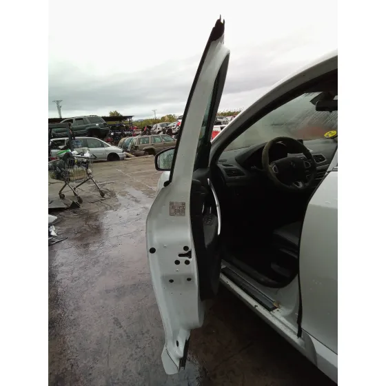 RENAULT FLUENCE '2010 1.5 DCI DIESEL FAP BLANCO