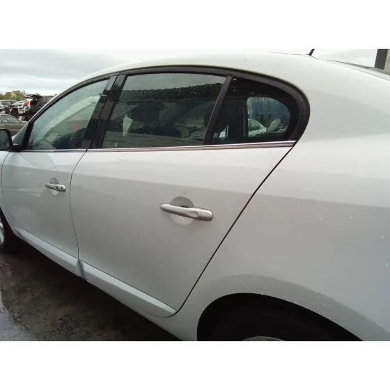 RENAULT FLUENCE '2010 1.5 DCI DIESEL FAP BLANCO