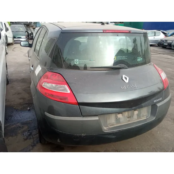RENAULT MEGANE II BERLINA 5P '2006 1.5 DCI DIESEL NEGRO