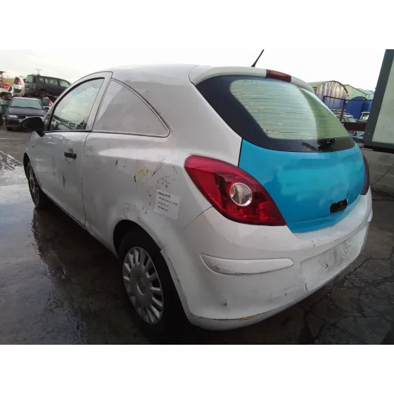OPEL CORSA D '2008 1.3 16V CDTI BLANCO Y CELESTE