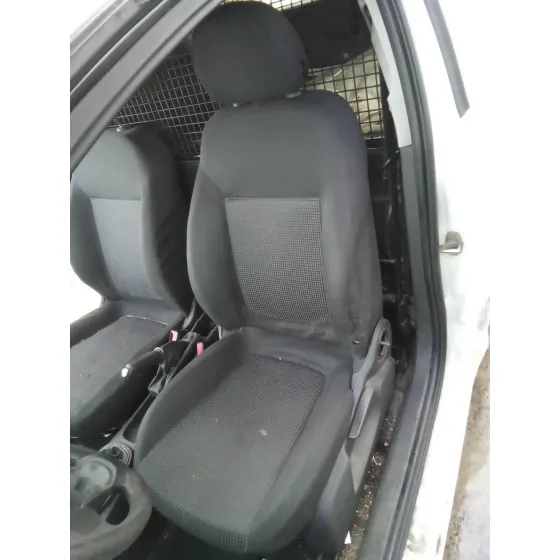 OPEL CORSA D '2008 1.3 16V CDTI BLANCO Y CELESTE
