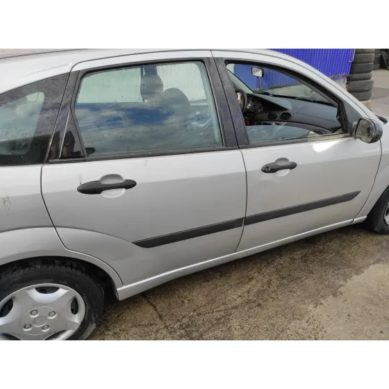 FORD FOCUS BERLINA (CAK) '2002 1.8 TDDI TURBODIESEL CAT PLATA