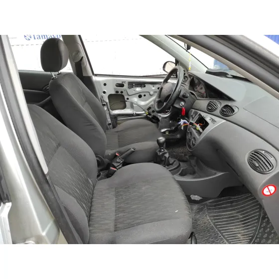 FORD FOCUS BERLINA (CAK) '2002 1.8 TDDI TURBODIESEL CAT PLATA