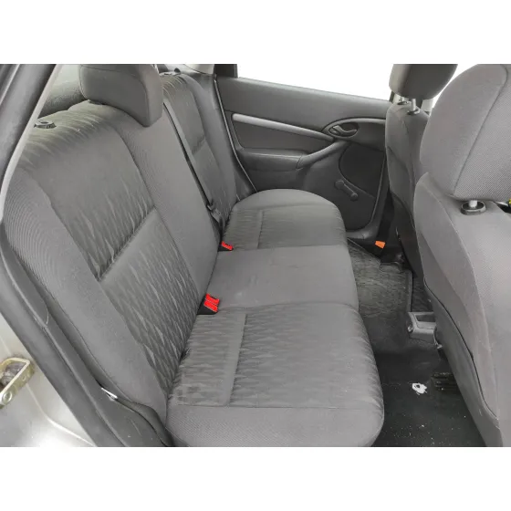 FORD FOCUS BERLINA (CAK) '2002 1.8 TDDI TURBODIESEL CAT PLATA