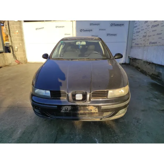 SEAT LEON (1M1) '2004 * NEGRO