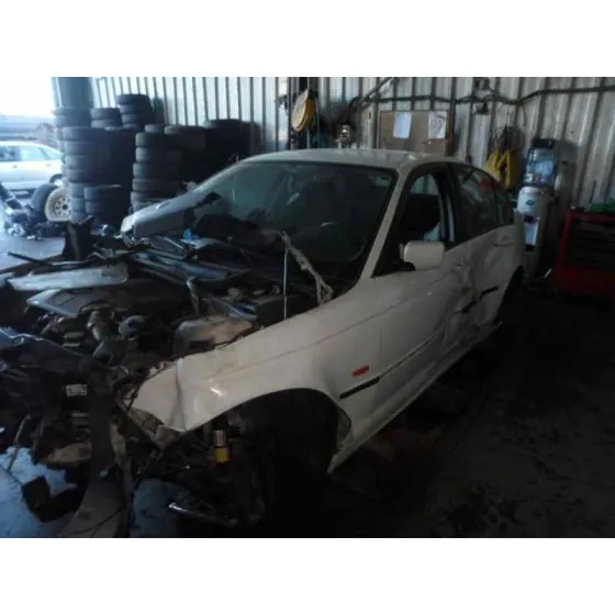 BMW SERIE 3 BERLINA (E46) '2001 320D BLANCO