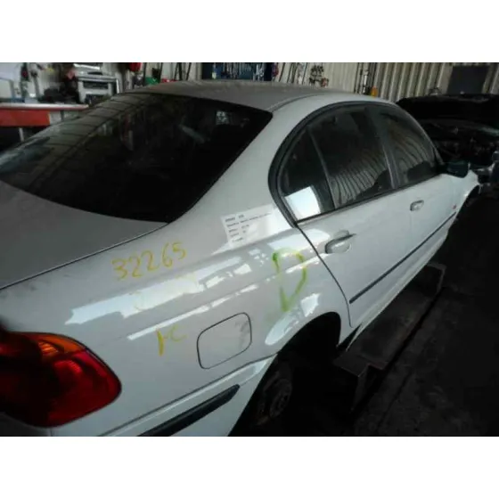 BMW SERIE 3 BERLINA (E46) '2001 320D BLANCO
