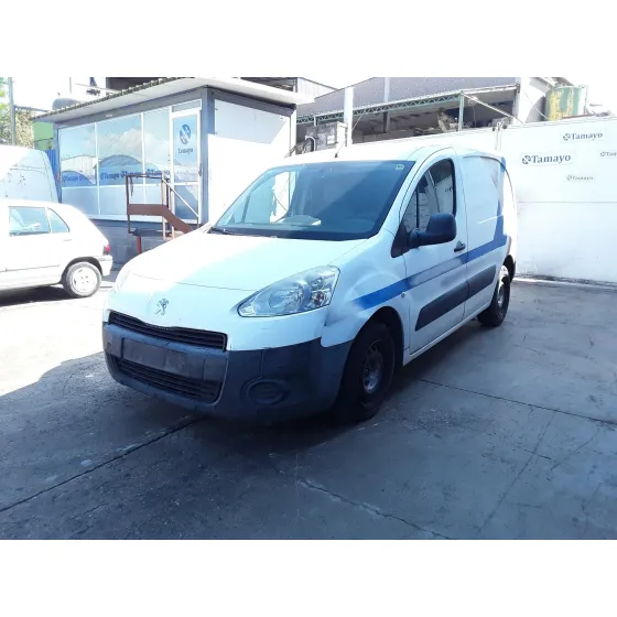 PEUGEOT PARTNER KASTEN '2012 * BLANCA