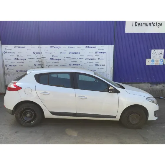 RENAULT MEGANE III BERLINA 5 P '2014 1.2 16V BLANCO