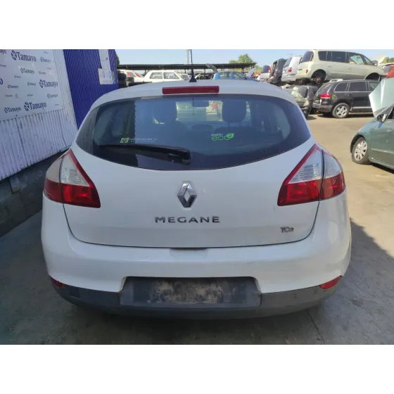 RENAULT MEGANE III BERLINA 5 P '2014 1.2 16V BLANCO