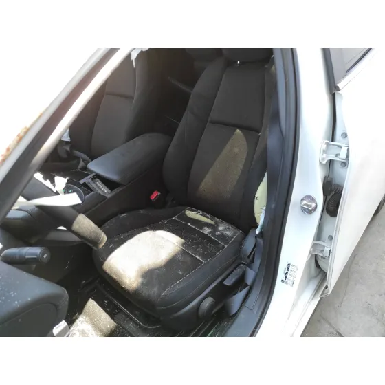 MAZDA 3 BERLINA (BP) '2019 * BLANCO