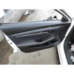 MAZDA 3 BERLINA (BP) MAZDA 3 BERLINA (BP) '2019 * BLANCO 2019