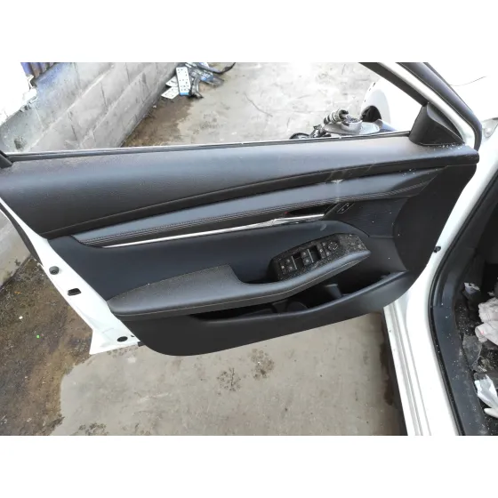 MAZDA 3 BERLINA (BP) '2019 * BLANCO
