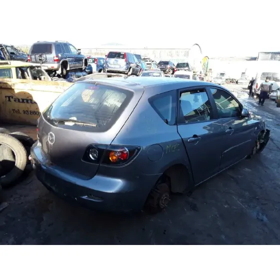 MAZDA 3 BERLINA (BK) '2005 1.6 CD DIESEL CAT PLATA
