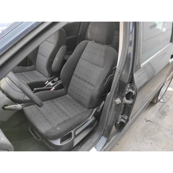 PEUGEOT 307 BREAK/SW (S2) '2006 2.0 16V HDI FAP CAT (RHR / DW10BTED4) NEGRO