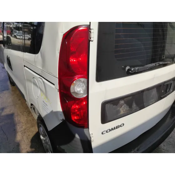 OPEL COMBO D '2015 1.3 16V CDTI BLANCO