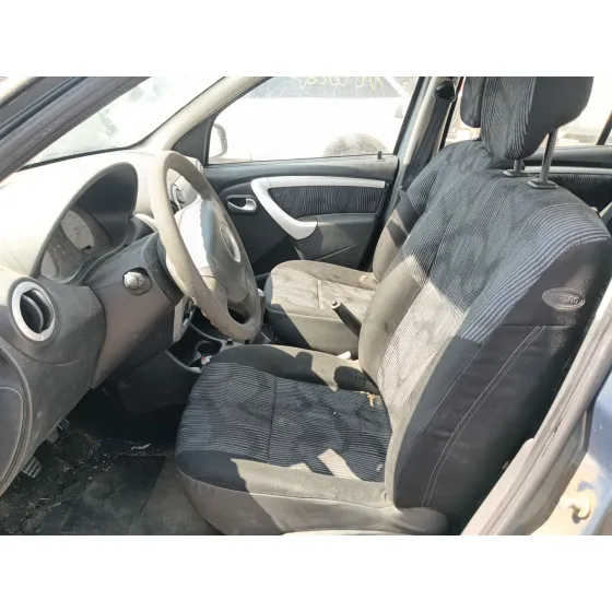 Dacia SANDERO (BS_) 2008