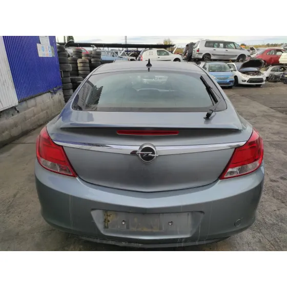 OPEL INSIGNIA BERLINA '2010 2.0 CDTI CAT PLATA