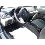 RENAULT CLIO II FASE II (B/CB0) '2004 * AZUL CLARO
