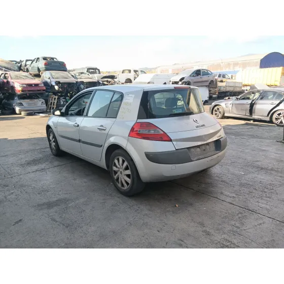 Renault MEGANE II (BM0/1_, CM0/1_) 2005