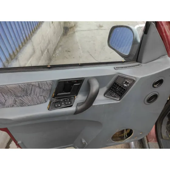 TATA SAFARI (42_FD) '2001 1.9 D GRANATE