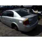 OPEL VECTRA C BERLINA OPEL VECTRA C BERLINA '2004 1.9 CDTI PLATA 2002