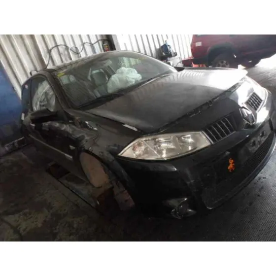 RENAULT MEGANE II BERLINA 3P '2005 1.5 DCI DIESEL NEGRO