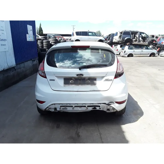 FORD FIESTA (CCN) '2013 * BLANCO
