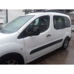 PEUGEOT PARTNER KOMBI PEUGEOT PARTNER KOMBI '2010 CONFORT BLANCO 2008