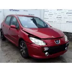 PEUGEOT 307 BERLINA (S2) PEUGEOT 307 BERLINA (S2) '2006 1.6 HDI ROJO 2005