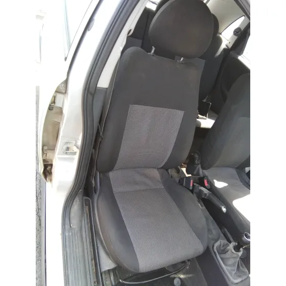 OPEL CORSA C '2005 1.3 16V CDTI CAT (Z 13 DT / LN9) PLATA