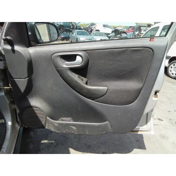 OPEL CORSA C '2005 1.3 16V CDTI CAT (Z 13 DT / LN9) PLATA