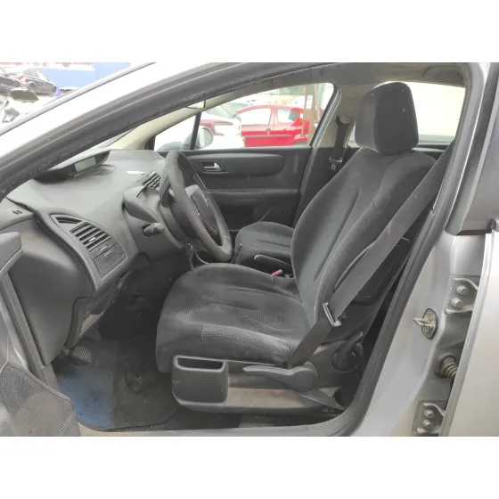 CITROEN C4 BERLINA '2007 1.6 16V HDI